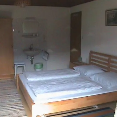 ゲストハウス プリヴァートツィマー アンネリーゼ *